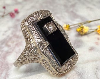 Art Deco Onyx Ring 14K Diamond Ring White Gold Filigree Ring 1920s Vintage Rings Unique Engagement Ring Gifts for Women Old Cut Diamond