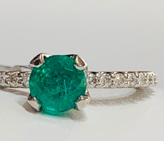 Emerald Ring Platinum Colombian Emerald Diamond En