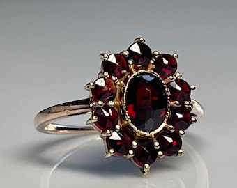 Garnet Ring Victorian Rose Cut Garnet 10K Gold Antique Bohemian Garnet Engagement Ring Victorian Jewelry Dark Academia Aesthetic Gift