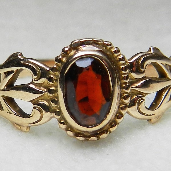 Garnet Ring 14K Gold Art Deco Art Nouveau Ring Garnet Ring January Birthday Gift