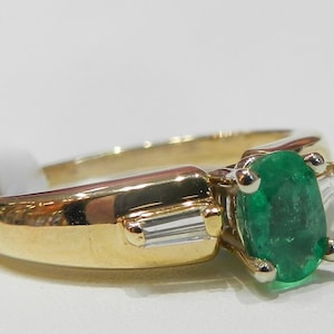 Emerald Ring Vintage Engagement Ring 14K Gold Ring Colombian Emerald Diamond Ring Emerald Diamond Ring May Birthstone May Birthday Gifts
