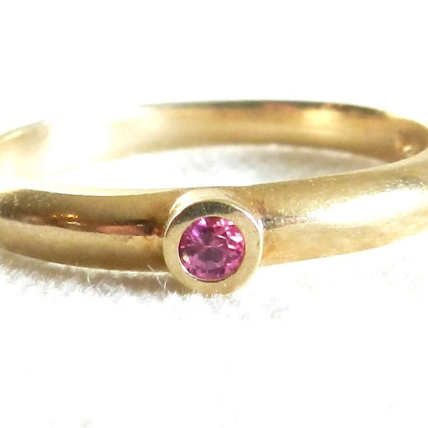 14K Gold Pink Sapphire Ring, Minimalist Sapphire Stacking Ring, Size 5.75