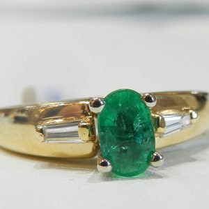 Emerald Ring Vintage Engagement Ring 14K Gold Ring Colombian Emerald Diamond Ring Emerald Diamond Ring May Birthstone May Birthday Gifts