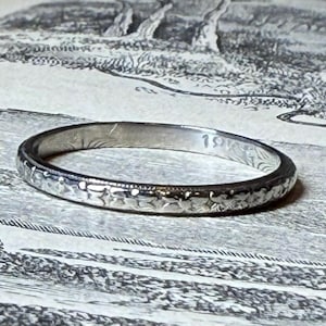 Antique Wedding Ring 18K White Gold Bud and Blossom Pattern Orange Blossom Stacking Band Flower Ring 18K Gift for Her Antique Jewelry