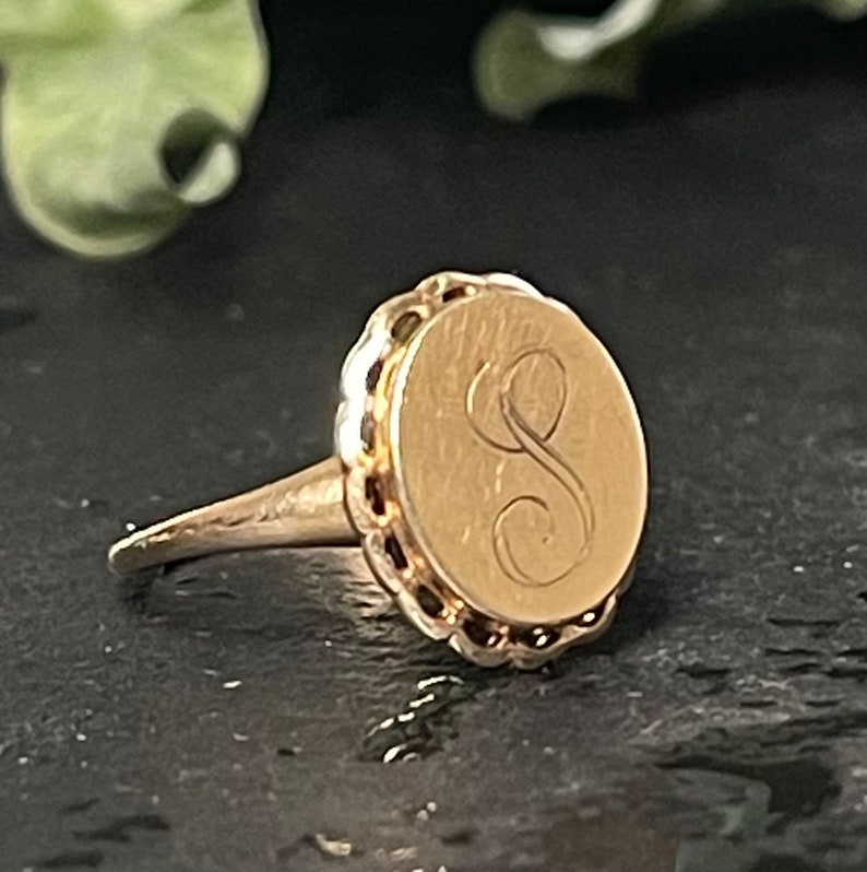 Signet Ring Initial L Vintage Gold Ring 10K Gold Signet Ring Antique Pinky Ring Monogram Ring Initial S Gift for Him Her Birthday image 4