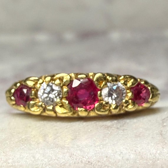 Ruby Ring 18K Vintage Ruby Engagement Ring Antiqu… - image 7