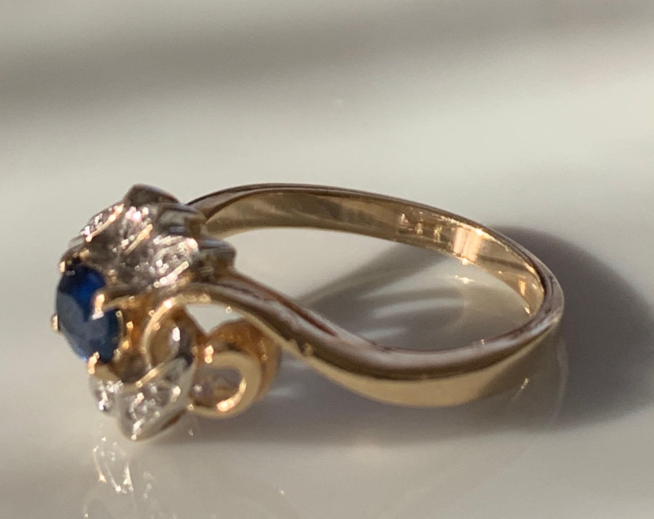 サファイアリング 14Kゴールド 天然ブルーサファイア ダイヤモンド