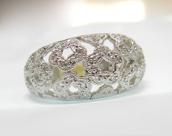Bague de fiançailles en diamants, en or blanc 18 carats, pavé de diamants, bague fleur, cadeau d'anniversaire unique pour elle, 6 grammes d'or 18 carats