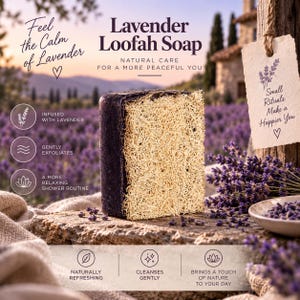Puede incluir: Una barra rectangular de jabón de lavanda con una esponja de lufa beige texturizada incrustada en un lado. El producto incluye textos como Lavender Loofah Soap, Feel the Calm of Lavender y Small Rituals Make a Happier You.