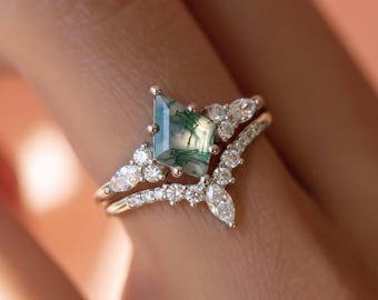 Antique Kite Shaped Moss Agate Engagement Ring Set Marquise Cut Simulated Diamond Curved Band for Women Half Eternity Wedding Jewelry Set