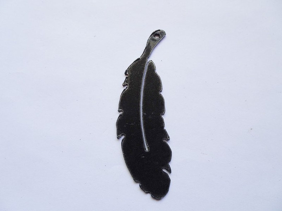 Black Feather Small Jewelry Pendant Ornament, Purse Dangle Black Feather Small Jewelry Pendant Ornament, Purse Dangle