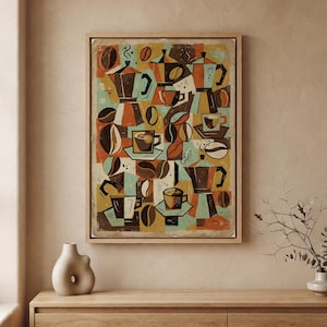 Op de afbeelding: Een ingelijste rechthoekige wandkunstprint met een gestileerde grafische illustratie van mokkapotten, koffiekopjes en verspreide koffiebonen in een palet van gedempt oranje, blauwgroen, bruin en crèmekleuren in een geometrische compositie.