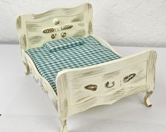 Vintage Victorian Dollhouse Bed | Antique Miniature Cream & Gold Furniture | Mini Bedroom Decor