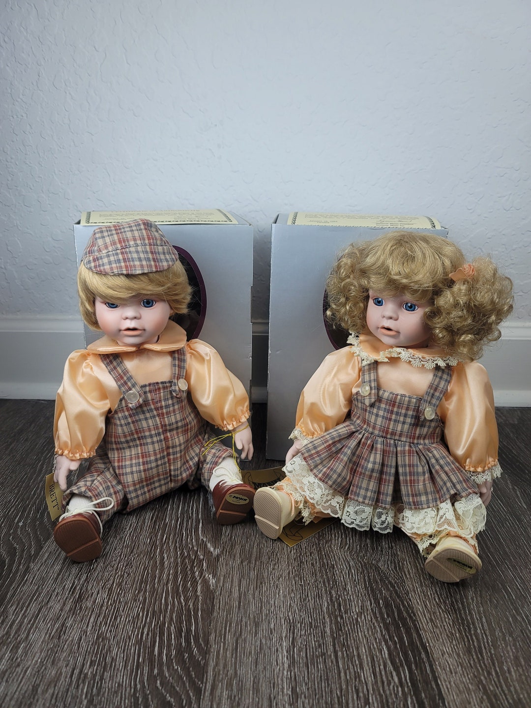 Seymour Mann Porcelain Twin Doll Set, Betty & Brett, in Box Original