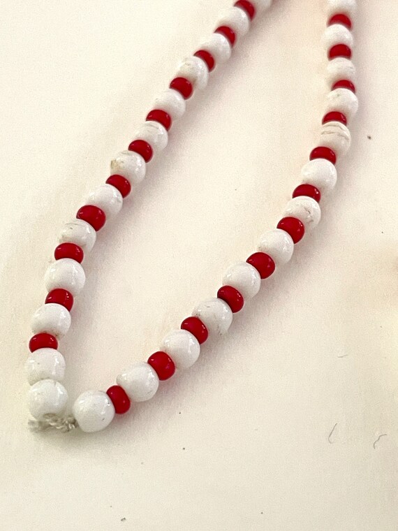 Vintage Bead necklace, Long Red and White Glass B… - image 4