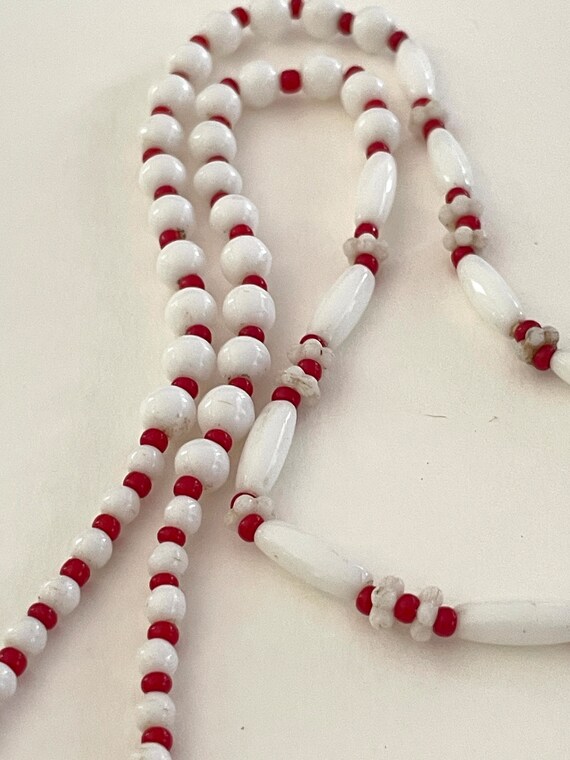 Vintage Bead necklace, Long Red and White Glass B… - image 5