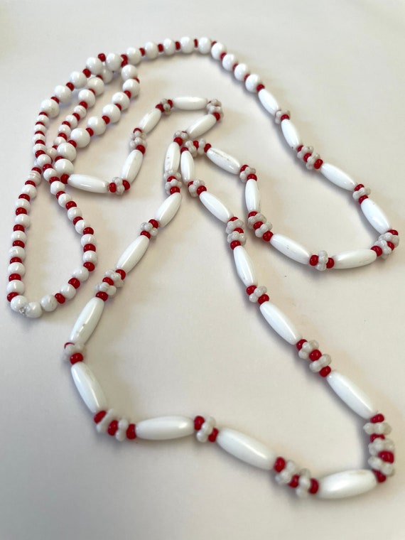Vintage Bead necklace, Long Red and White Glass B… - image 8