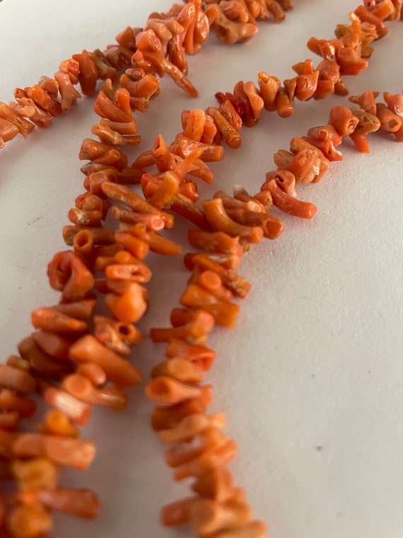 Antique Strand of Natural Salmon Branch Coral Twi… - image 7