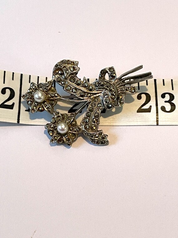 Vintage Marcasite and Faux Pearl Flower Brooch, 1… - image 3