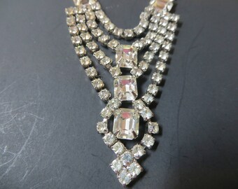 Emerald Cut RhinetoneNecklace