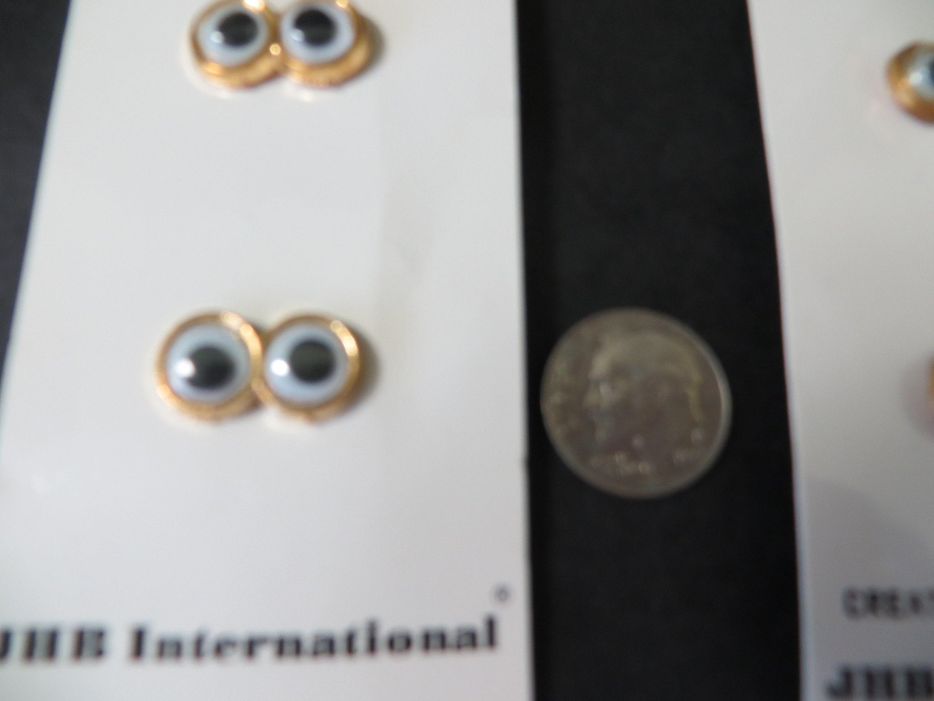 Twin Eyes Creative Buttons by JHB International 6 Buttons Total
