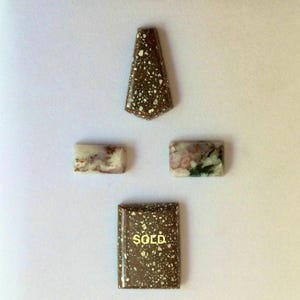 Native Copper in Quartz & Copper Fire Brick Designer Cut Cabs - Sold By Piece or Lot c 119tcw - c 1980s - DIY Mineral Cabochon Collection