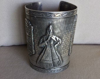 Vintage Peruvian Folkloric Sterling Long Cuff Bracelet - Artistic Etched Picture w Onlayed Design - Fine Execution - Makers Mark, Peru, .925