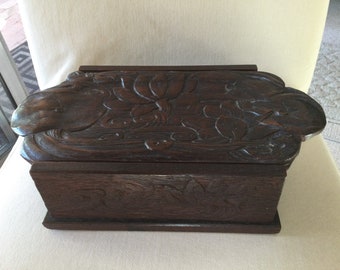 Vintage Folk Art Finely Hand Carved Treasure Box - Floral Design with Sliding Lid - Pre 1964 Exact Age Unknown