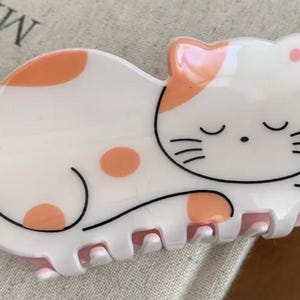 Sleeping Cat Hair Claw Clip