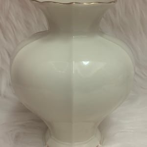 Lenox Catalan Vase