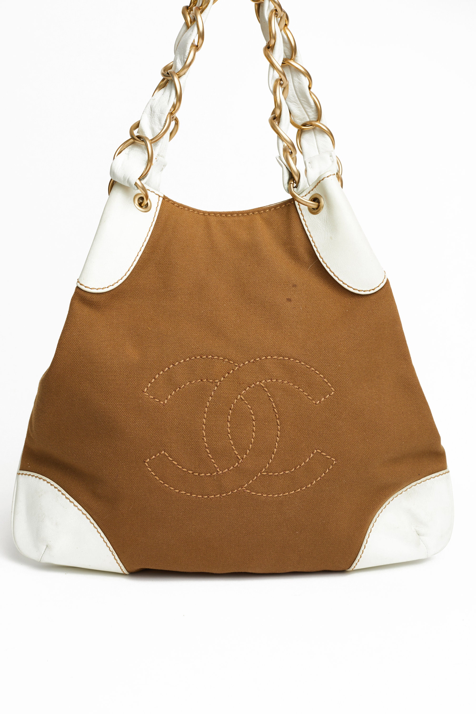 Vintage CHANEL Y2K Olsen Tote Bag / Double CC Logo / Leather