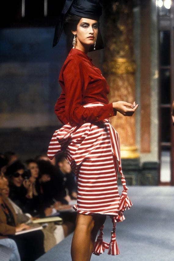 Vintage 90's VIVIENNE WESTWOOD Skirt / SS 1996 Gold Label