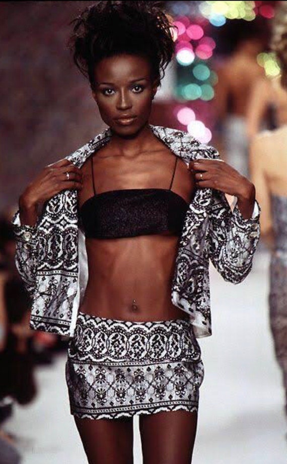 micro mini skirt 90s