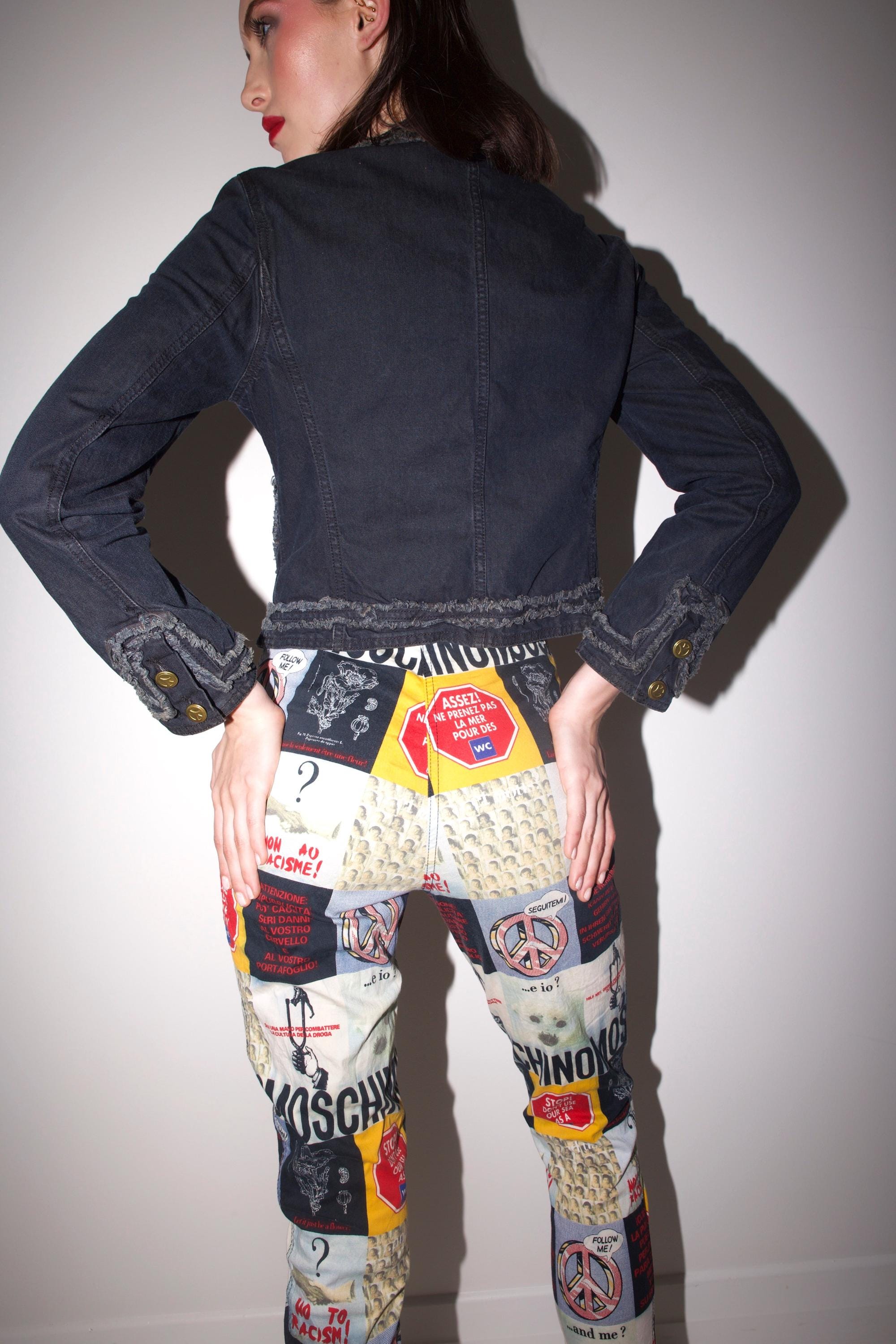 【ヴィンテージ・美品☆】MOSCHINO デニムコート　[M]　アートプリント ヴィンテージ・美品☆】MOSCHINO デニムコート [M] アートプリント
