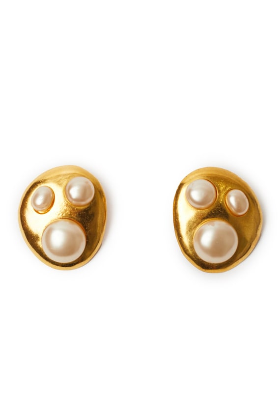 Vintage CHANEL S S 93P Earrings Gripoix Pearl Studs Abstract