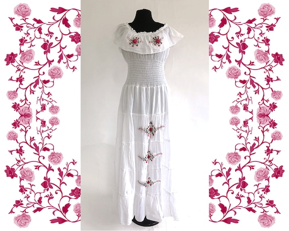1970's Vintage Embroidered Dress