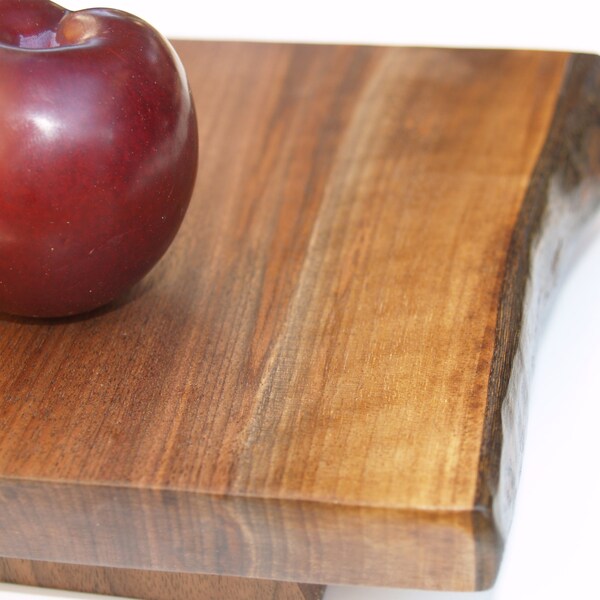 Walnut cheese board with live edge - FREE SHIPPING