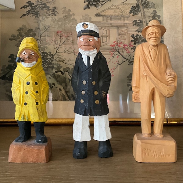 Vintage Old Fisherman Figurine Sea Captain Wood Carved Sculpture Nautical Coastal Decor