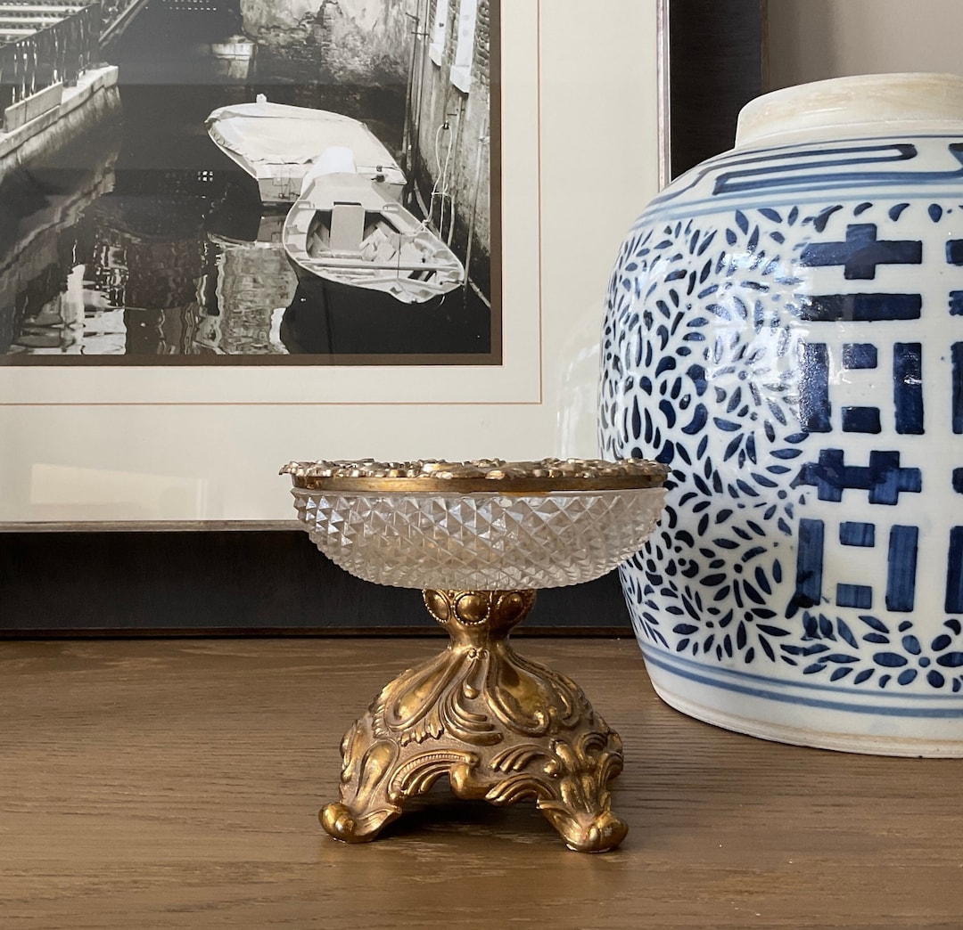 Cut Glass Crystal Pedestal Soap Dish Candy Dish Jewelry Dish Vanity