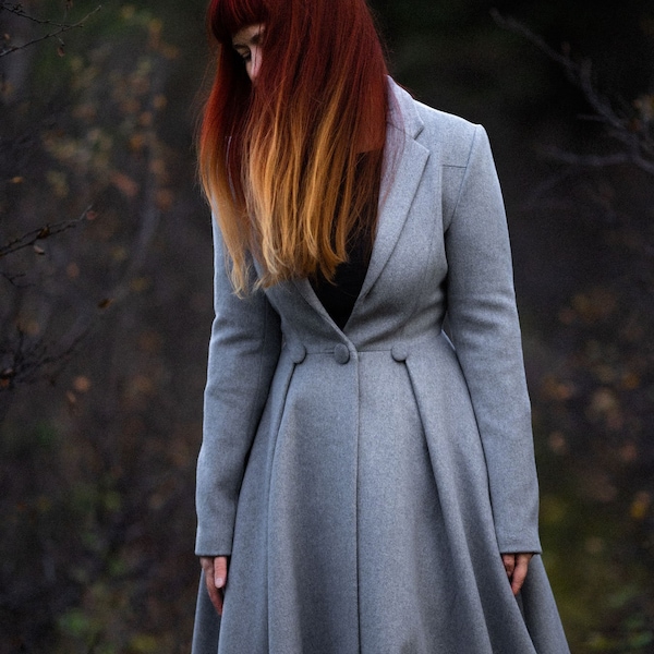 1950s Black Wool Princess Coat | SMALL