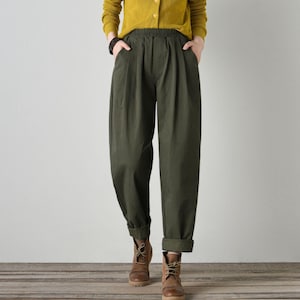 Fall Casual Green Cotton Harem Pants, Womens Tapered Pants, Elastic Waist Cotton baggy pants, Womens oversized trousers, Ylistye C4701