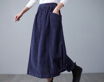 60〜70s codyroy skirt nevy Vintage Navy Corduroy Button Front Midi Skirt – Ever Thrift