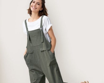 Summer green linen jumpsuit women, Casual Linen dungarees, Linen overalls, cropped leg plus size romper harem jumpsuit with pockets C1697