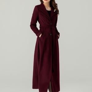 Casaco comprido de lã bordô feminino, Casaco de inverno de lã feminino, Casaco treché de lã, Casaco maxi de lã, Casaco de lã com cinto, Casaco feito à mão, Ylistyle C3693 imagem 4
