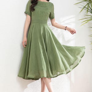 Bröllopsgästklänning, Grön linneklänning för kvinnor, Sommarklänning, Figursydd och utsvängd klänning, brudtärneklänning, Specialdesignad klänning, Ylistyle C4982 bild 6