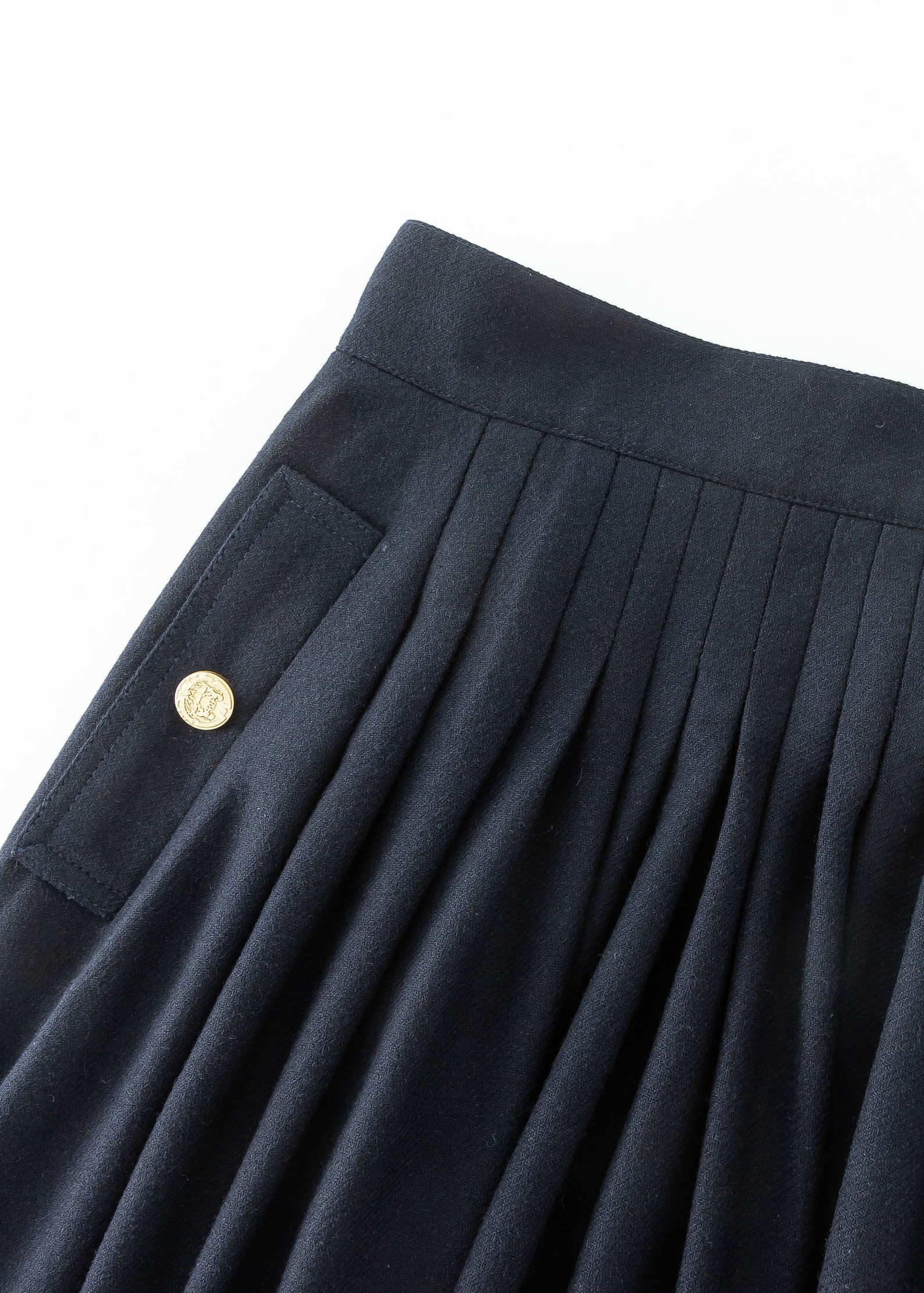 Elegant Mid-Calf Pleated Wool Skirt main image 1