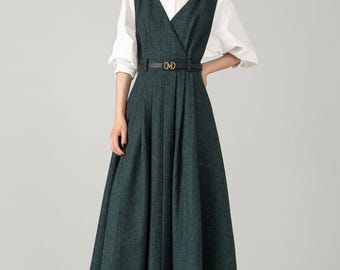 green emerald velvet dress Leyana Maxi Dress Green main image 1