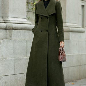 Double Layered Viscose Coat in Black – SVRN