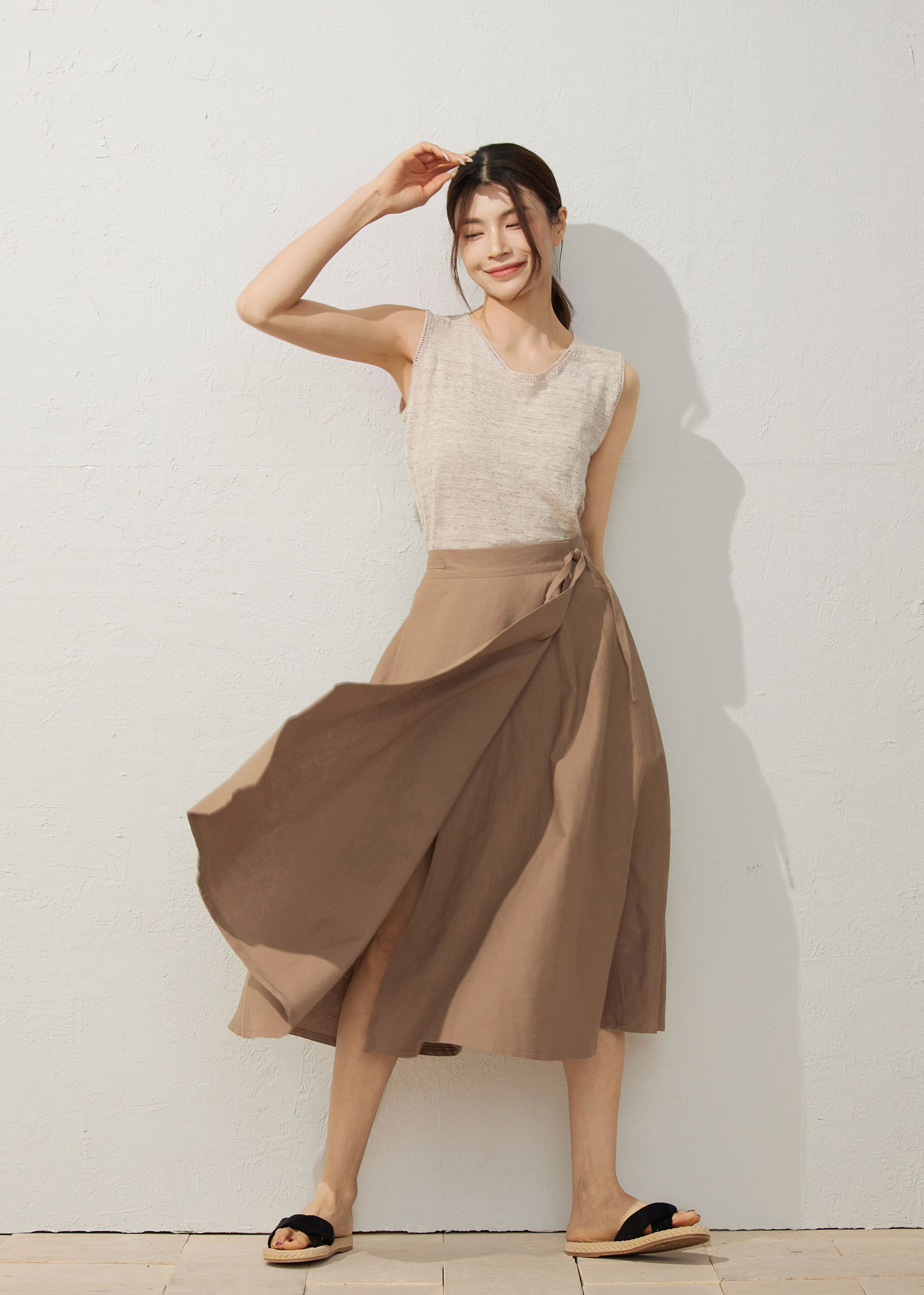 【新品】Bluelea Wrap culotte skirt 36 beige 新品】Bluelea Wrap culotte skirt 36 beige Leah Cotton Tencel