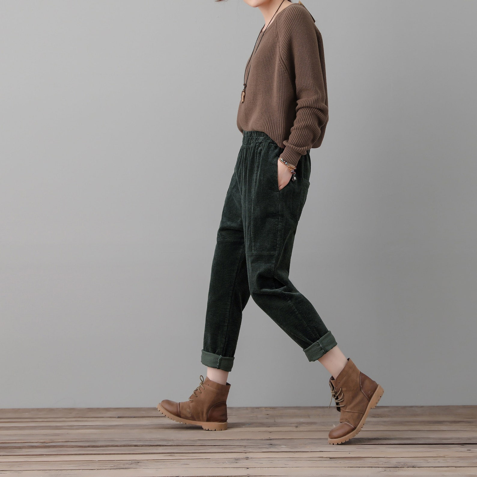 Green High Waist Square Pockets Corduroy Pants